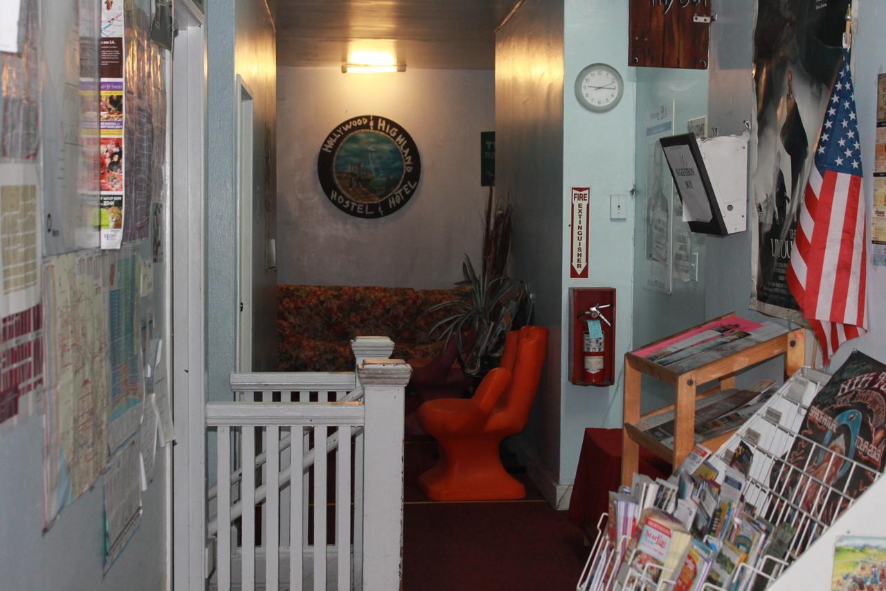 Hostal Hollywood Highland And *